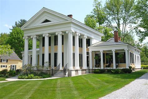 ej dionne columns of castleton