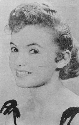 elaine dupont biography