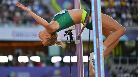 Eleanor Patterson claims historic high jump gold medal at World 