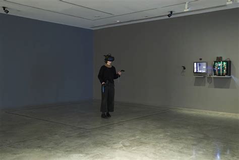 Electronic Monuments