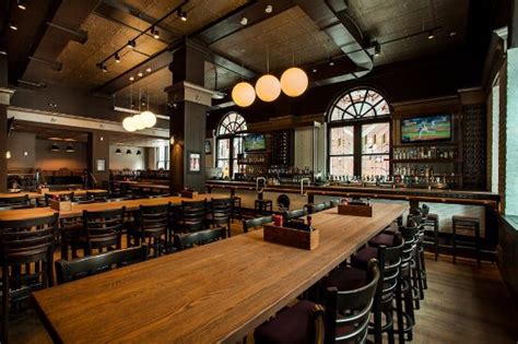 Elephant Castle Toronto
