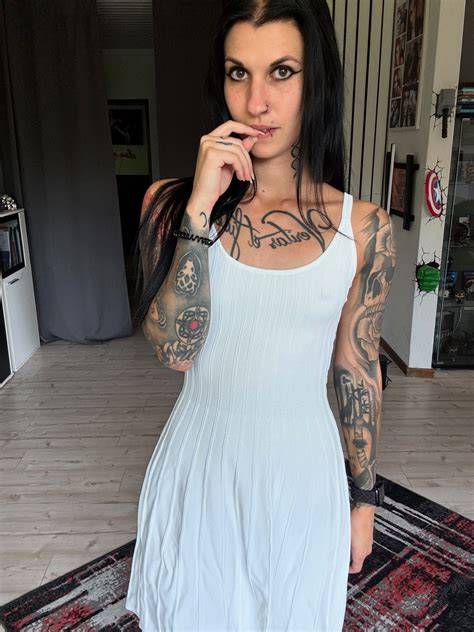 elina mj nude