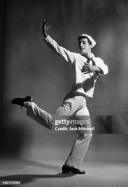 eliot feld nude