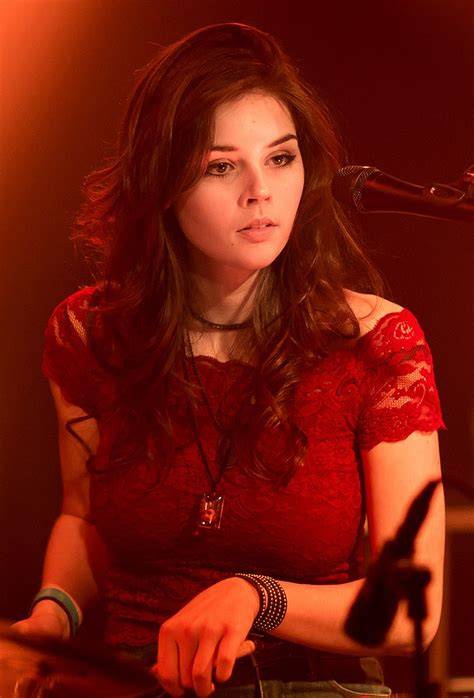elise trouw nude