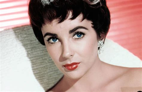 elizabeth taylor biography net worth 2011