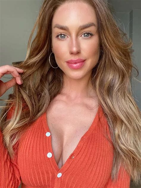 elizarosewatson OnlyFans leaked content