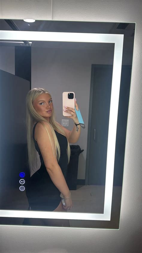 ella_adams onlyfans