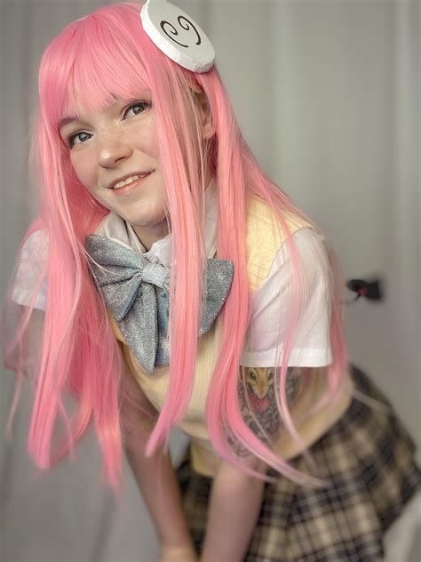elle.chu nude