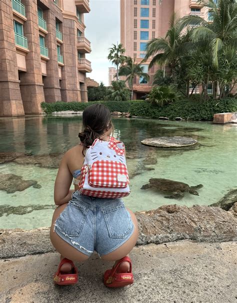 emarrb OnlyFans leaked content