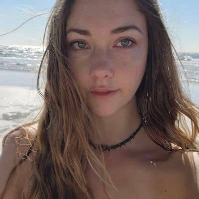 emberpeach nude