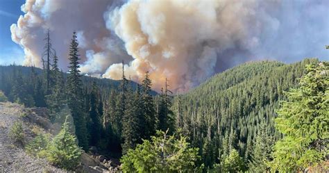 emigrant fire oregon