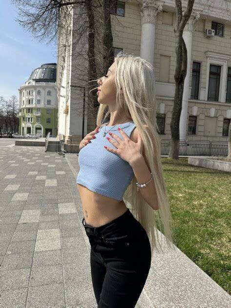 emily boosty