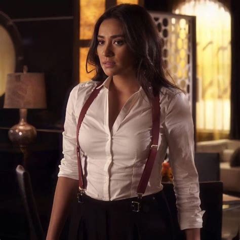 emily fields nude