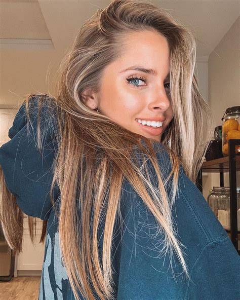 emily zeck bleeblu nude