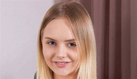 emily.cutie nude