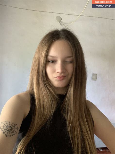 emily.flowers
