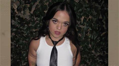 emmalia razis nude