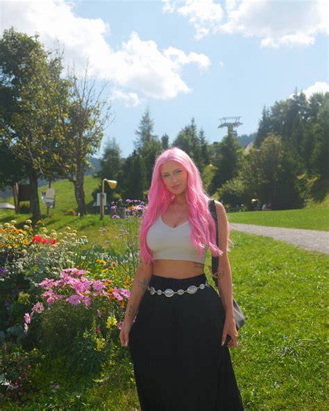 emmybre_ nude