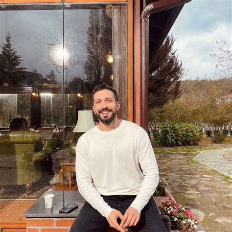 Emre More