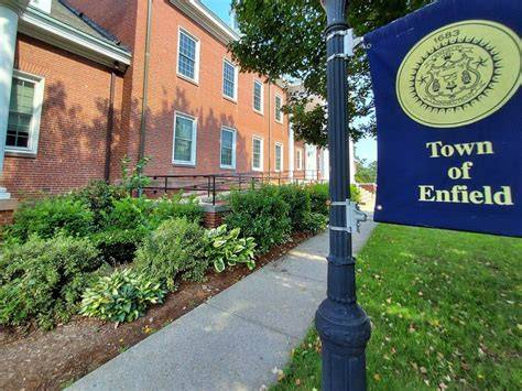 enfield ct nudes