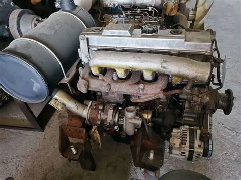 Engine Type 4m40
