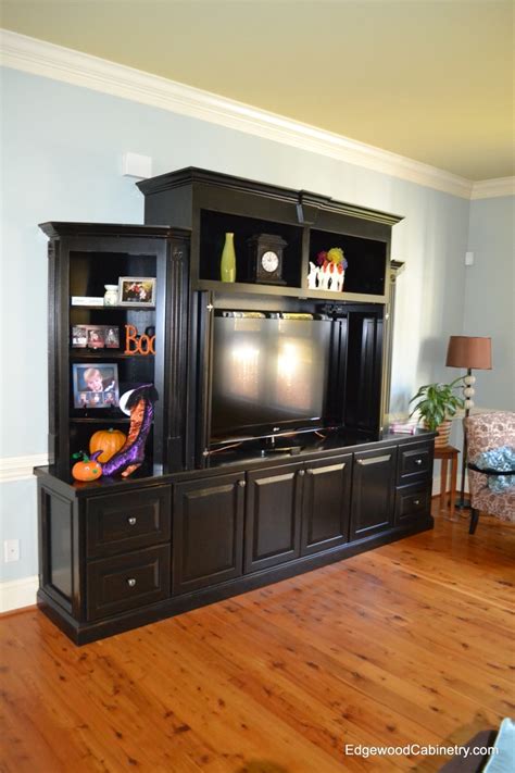 Entertainment Centers With Pocket Doors