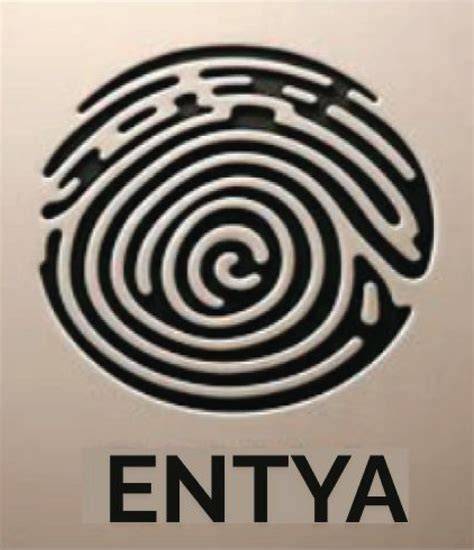 entya nude