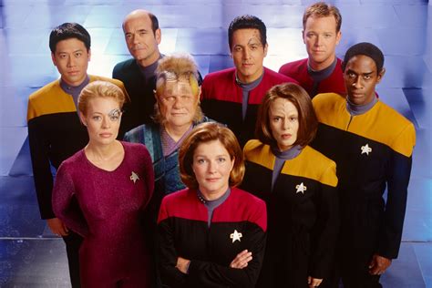 Read Episode Guide Star Trek Voyager 