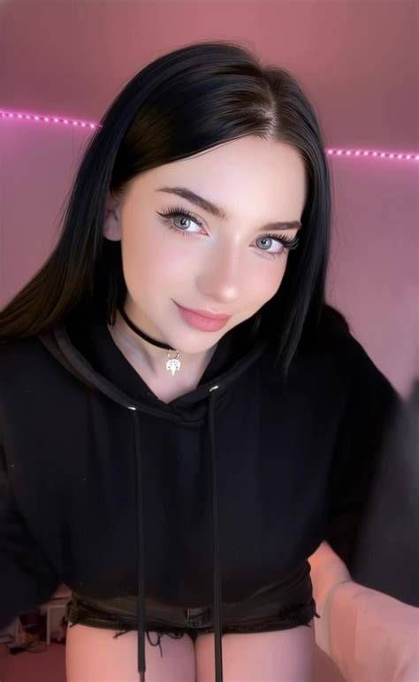 eris faye nude