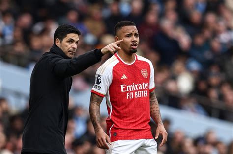 escalações de luton town x arsenal