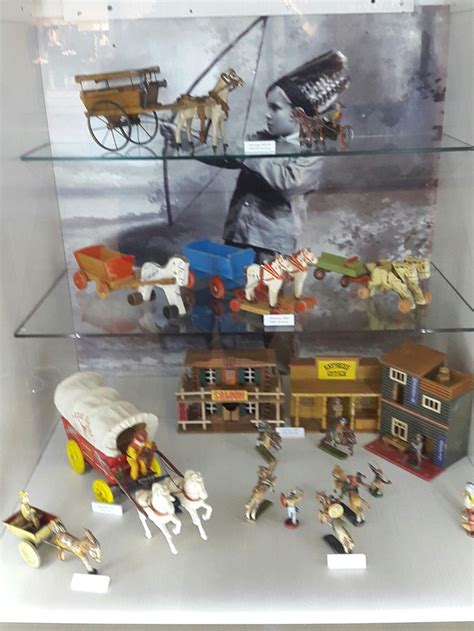 eski oyuncaklar Yandex.