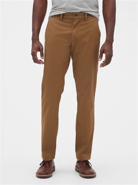 Essential Khakis In Straight Fit With Gapflex Gap Warna Khakis - Warna Khakis