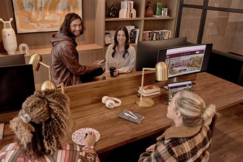 lifestyle photo by Nathanial Reilly