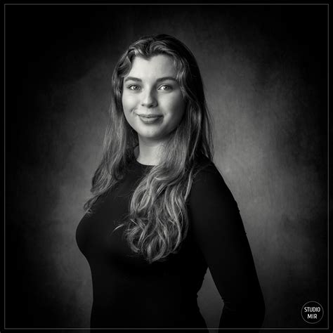 Instagram post by Anastasia Schoen #1