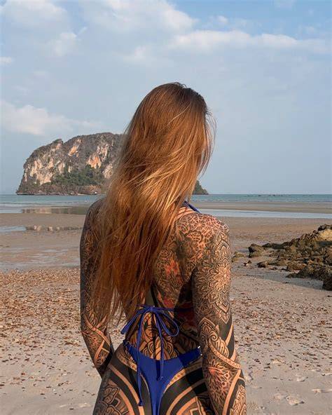 eule_emma_ nude