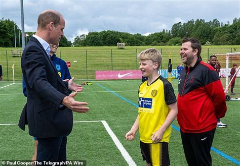 Euro 2024 Prince William Meets Gareth Southgate X27 Royal 98 Slot - Royal 98 Slot