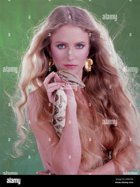 eve plumb nude