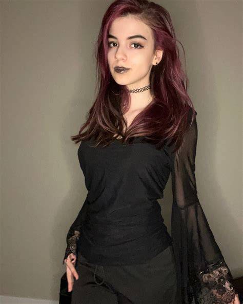 evie sunsett nude