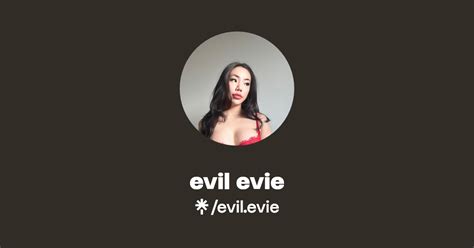 evil evie OnlyFans leaked content