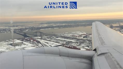 12:41. United Airlines. (EWR to BOS) Track
