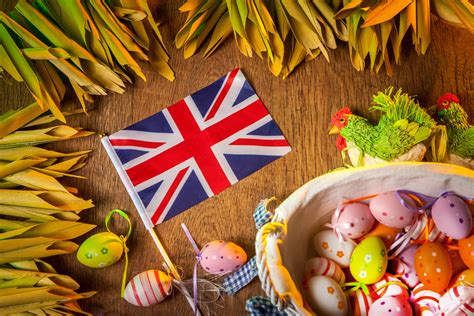 Experience the Best of English Easter 2023: Celebrate in Style!