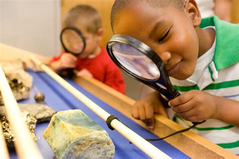 Exploring The Classroom Teaching Science In Early Childhood Teaching Science To Preschoolers - Teaching Science To Preschoolers