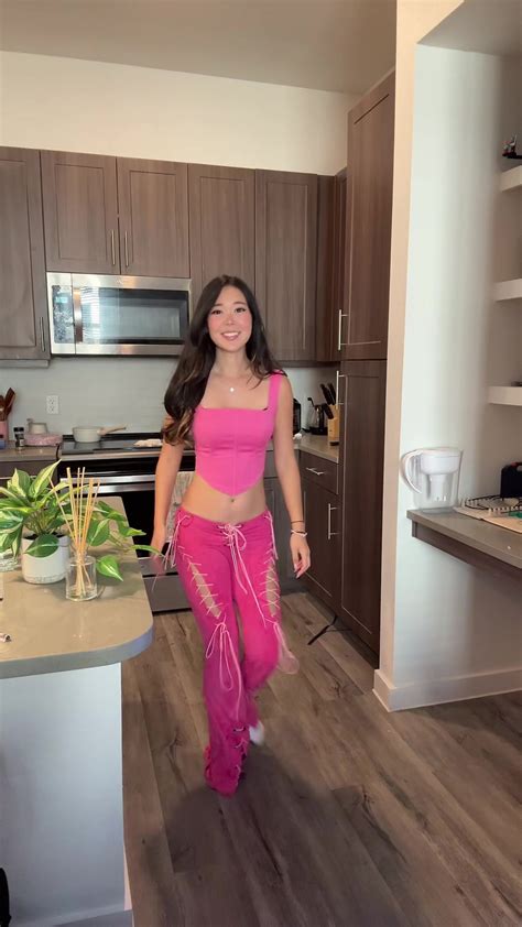 extraemily onlyfans