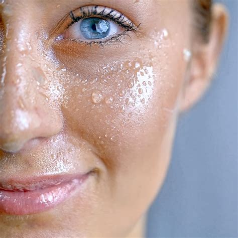 extrem svettning ansiktet