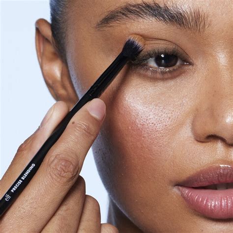Eyeshadow Blending Brush