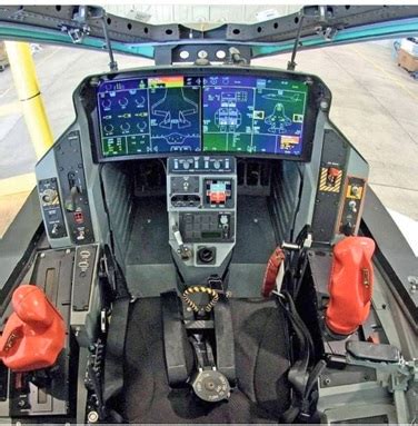 F 35 Cockpit