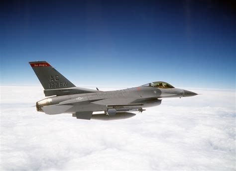 f-16