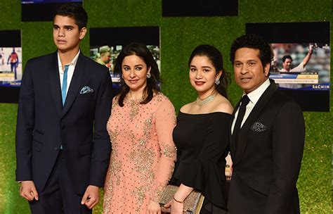 family members name of sachin tendulkar biography