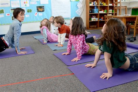 Family Yoga Kindergarten Amp Older Plus Caregiver 1 Kindergarten Yoga - Kindergarten Yoga