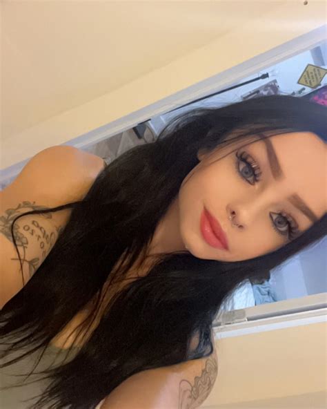 famous ryleigh onlyfans